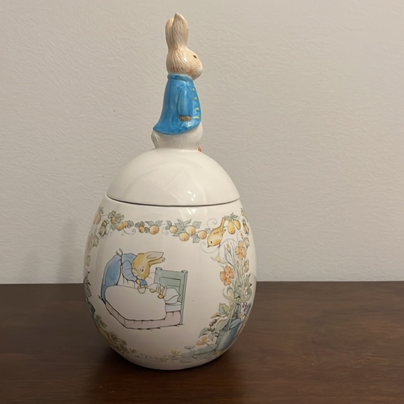 Beatrix Potter cookie jar - Picture 2 of 5